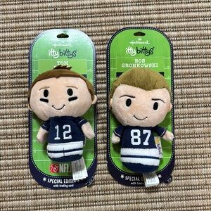 Hallmark Itty Bittys NFL Plush Duo - Tom Brady & Rob Gronkowski Patriots